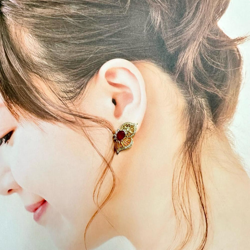 ルビー 1.16×2ct ダイヤモンド 計1.06×2ct ピアス K18ゴールド 18金 6.9g レディース
【中古】【真子質店】【NN】




【IDMiMo】
