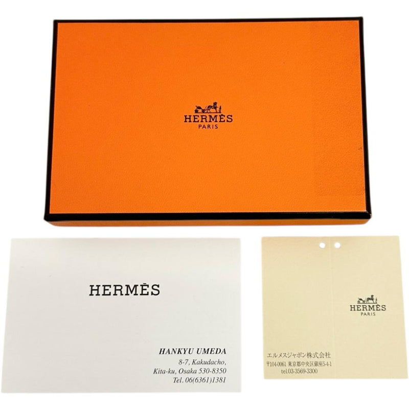 【HERMES/エルメス】 カルヴィ コインケース B刻印（2023年製） レザー イエロー/ネイビーレザー レディース【中古】【真子質店】【BL】




【Maxx】