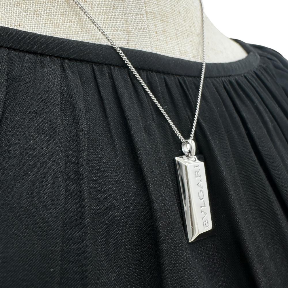 BVLGARI 長方形プレート ペンダントトップ BVLGARI/ブルガリ】 インゴット風プレート ペンダントトップ K18WG