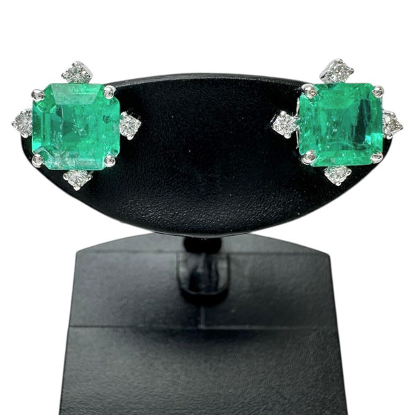 エメラルド 1.78ct ダイヤモンド 0.11ct ピアス K18WGホワイトゴールド 18金 2.1g レディース
【中古】【真子質店】【NN】




【IDMax】