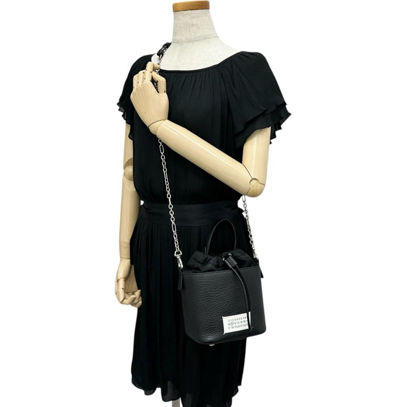 【MARTIN MARGIELA/マルタンマルジェラ】 5AC バケットバッグ S61WG0035 メゾンマルジェラ 2WAYショルダーチェーンバッグ ハンドバッグ レザー ブラック レディース【中古】【真子質店】【BL】




【MaMax】