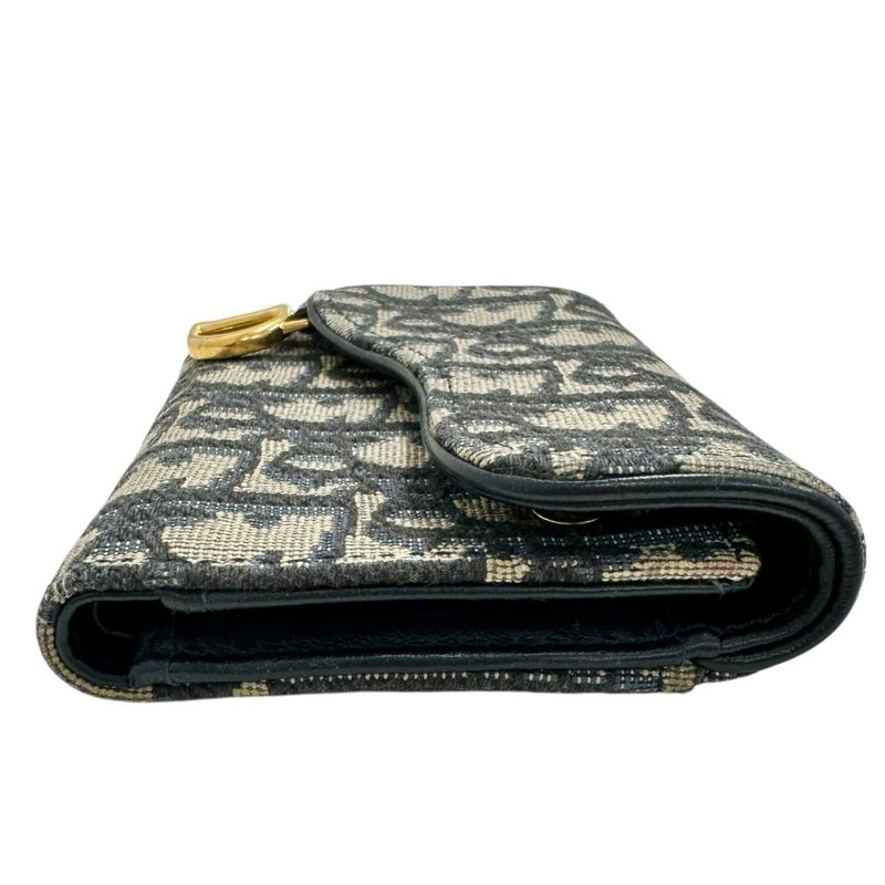 【Christian Dior/クリスチャンディオール】 トロッター サドル 三つ折り財布 キャンバス/レザー ネイビー系 レディース【中古】【真子質店】【BL】




【MaMaMo】