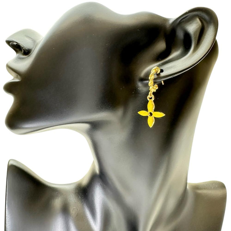 【LOUIS VUITTON/ルイ・ヴィトン】 ハート 花/フラワーモチーフ ピアス ブークル ドレイユ スウィート モノグラム GP 8.5g M65370 レディース
【中古】【真子質店】【GD】




【TMoMi】