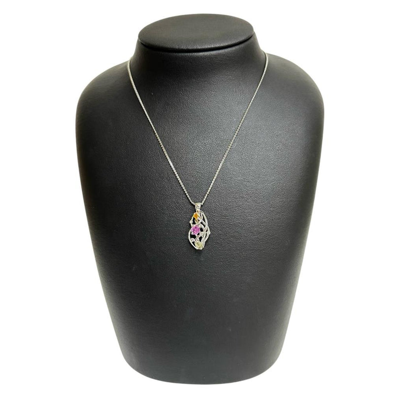 マルチカラーサファイア 計1.07ct ダイヤモンド 計0.06ct ペンダントトップ K18WGホワイトゴールド 18金 3.4g レディース
【中古】【真子質店】【NN】




【DSMo】