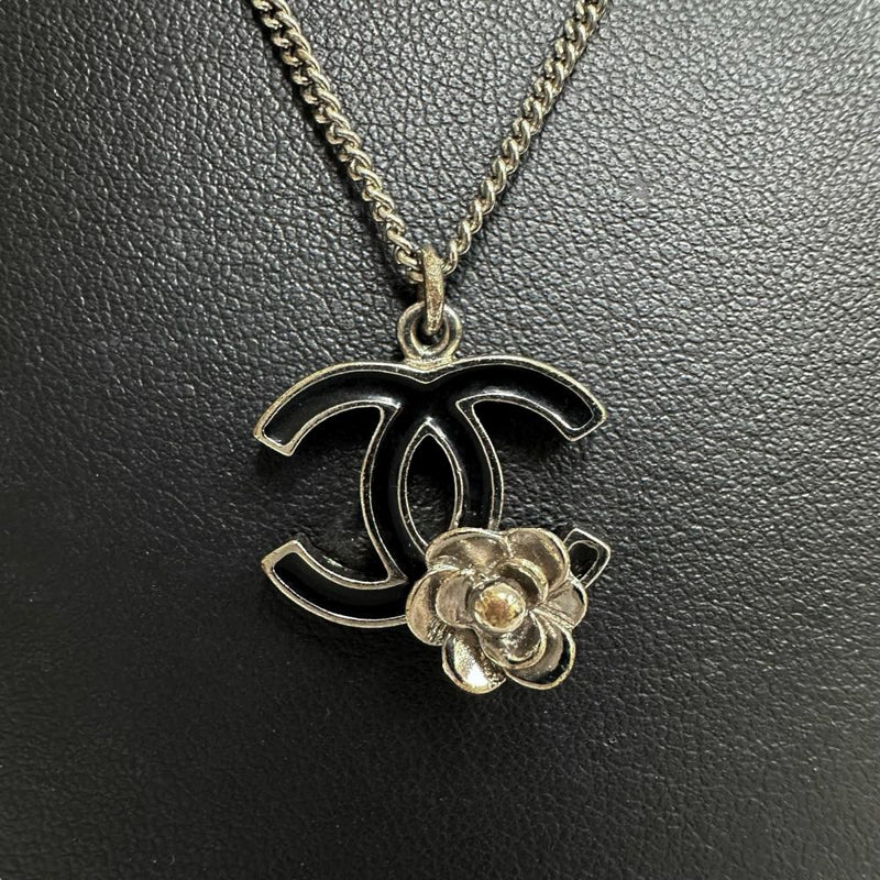 【CHANEL/シャネル】 ココマーク カメリア ネックレス メタル 7.5g 43cm 07P レディース
【中古】【真子質店】【GD】




【Mox】