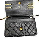 【CHANEL/シャネル】 ココクリップ チェーンウォレット AP2508 ショルダーバッグ ラムスキン/レザー ブラック レディース【中古】【真子質店】【BL】




【MaMoxx】