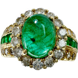 10.5号 中央カボションエメラルド 2.11ct 他エメラルド 0.45ct ダイヤモンド 1.03ct リング・指輪 K18ゴールド 18金 9.4g レディース
【中古】【真子質店】【NN】




【IKSMa】