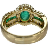 10.5号 中央カボションエメラルド 2.11ct 他エメラルド 0.45ct ダイヤモンド 1.03ct リング・指輪 K18ゴールド 18金 9.4g レディース
【中古】【真子質店】【NN】




【IKSMa】