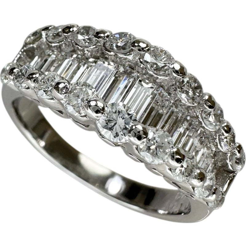 12号 ダイヤモンド 0.80/0.73ct リング・指輪 Pt900プラチナ 7.2g レディース
【中古】【真子質店】【NN】




【IIxx】