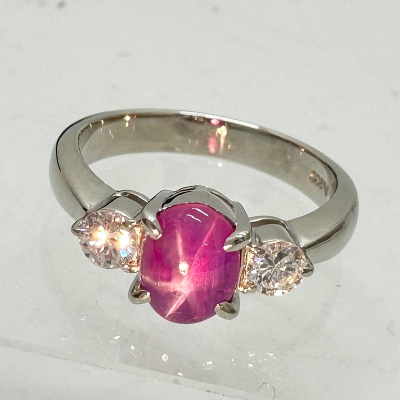 11号 パープルスターサファイア 1.51ct ダイヤモンド 0.28ct リング・指輪 Pt900プラチナ 5.3g レディース
【中古】【真子質店】【NN】




【YSMa】