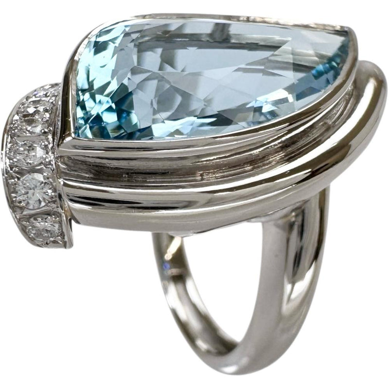 15号 アクアマリン 10.24ct ダイヤモンド 0.28ct リング・指輪 Pt900プラチナ 15.2g レディース
【中古】【真子質店】【NN】




【TMoYMa】