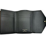 【LOUIS VUITTON/ルイ・ヴィトン】 M81577 ポルトフォイユ・ヴィクトリーヌ モノグラムリバース 三つ折り財布 PVCコーティングキャンバス ブラウン/ゴールド金具 レディース【中古】【真子質店】【BL】




【Kxx】