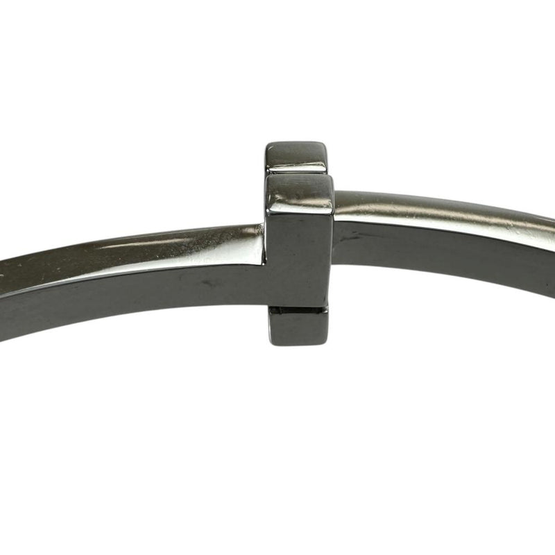 【TIFFANY&Co./ティファニー】 ブレスレット T ワン ナロー ヒンジ バングル（ラージ） K18WGホワイトゴールド 18金 24.7g 17cm レディース
【中古】【真子質店】【GD】




【DMoIx】