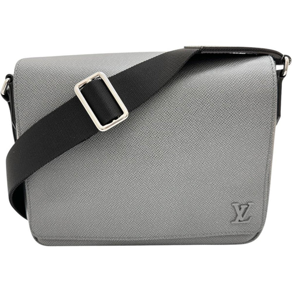 LOUIS VUITTON/ルイ・ヴィトン】 ディストリクトPM NV3 タイガ M30851
