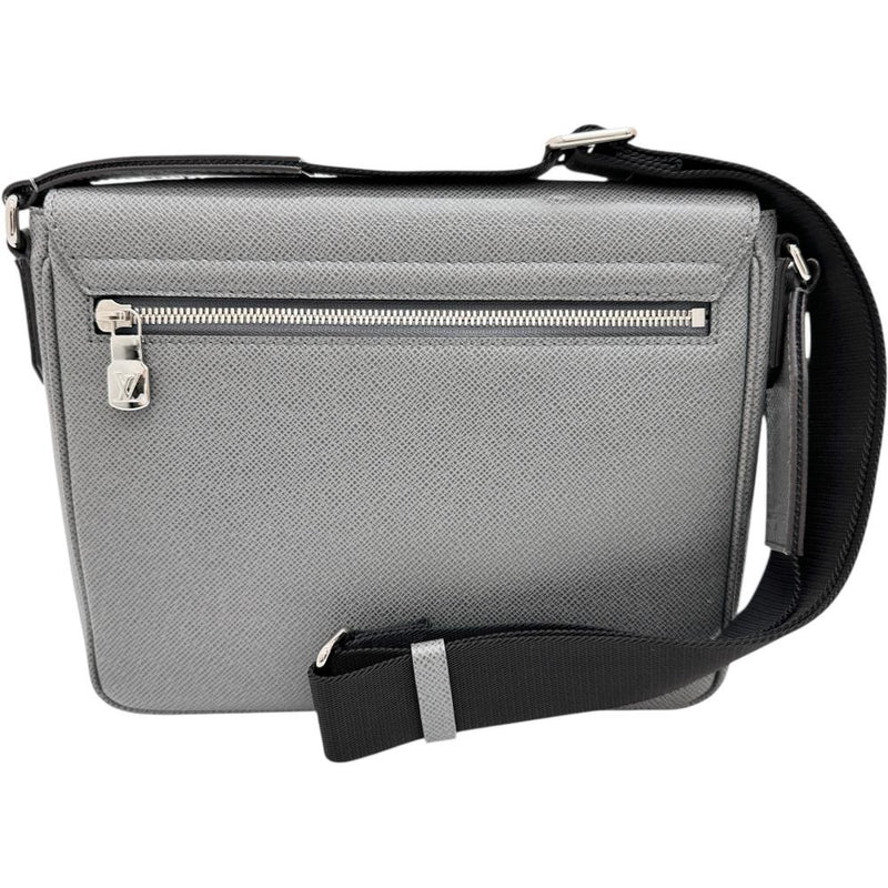 【LOUIS VUITTON/ルイ・ヴィトン】 ディストリクトPM NV3 タイガ M30851 ショルダーバッグ レザー グラシエ（グレー） メンズ【中古】【真子質店】【BL】




【IMaMoMa】