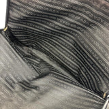 【PRADA/プラダ】 チェーンショルダーバッグ 白タグあり ショルダーバッグ レザー ブラックレザー/ブラックメッキ金具 レディース【中古】【真子質店】【BL】




【MaKD】