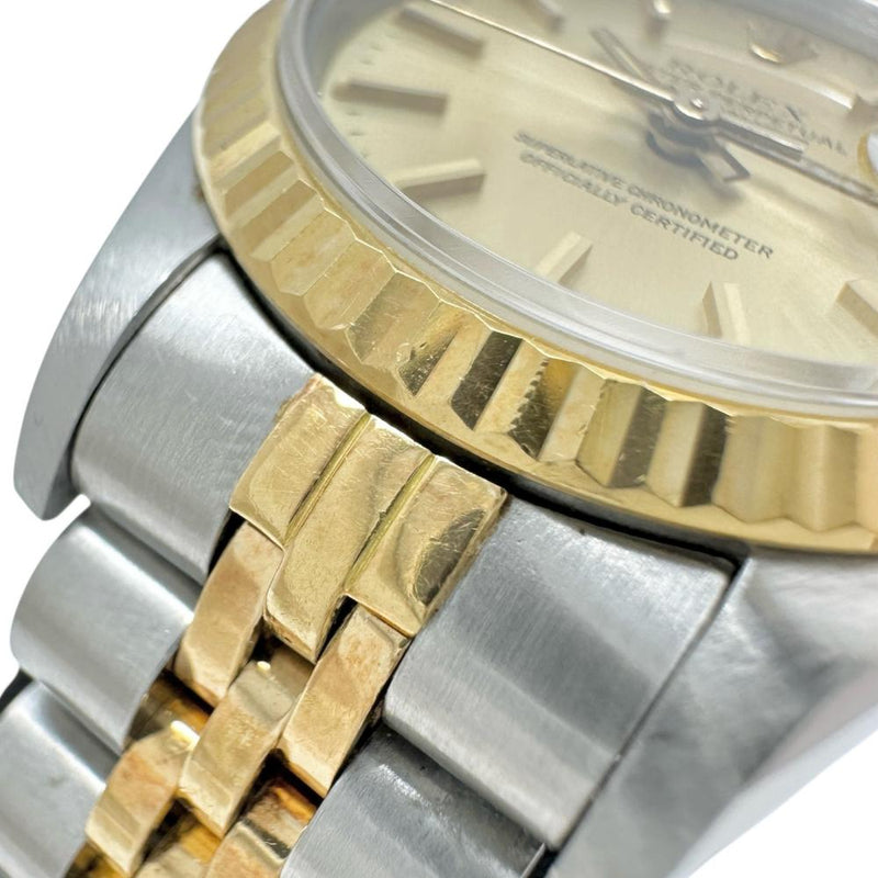 【ROLEX/ロレックス】 オーバーホール済 デイトジャスト 69173 腕時計 ステンレススチール/K18YGイエローゴールド 自動巻き/オートマ (1986年) ゴールド文字盤/シルバーゴールドコンビベルト レディース
【中古】【真子質店】【BL】




【Dxxx】
【ex】