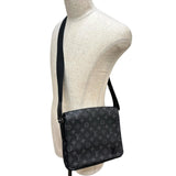 【LOUIS VUITTON/ルイ・ヴィトン】 ディストリクトPM NV2 モノグラムエクリプス M45272 ショルダーバッグ PVC ブラック メンズ【中古】【真子質店】【BL】




【ITMix】