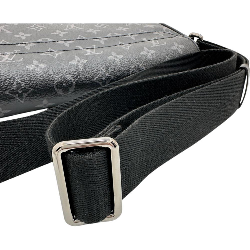 【LOUIS VUITTON/ルイ・ヴィトン】 ディストリクトPM NV2 モノグラムエクリプス M45272 ショルダーバッグ PVC ブラック メンズ【中古】【真子質店】【BL】




【ITMix】