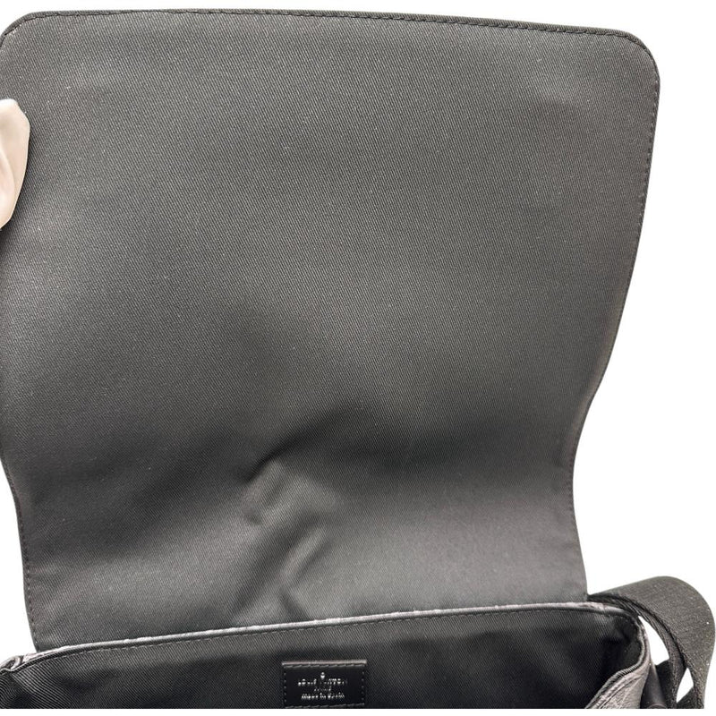 【LOUIS VUITTON/ルイ・ヴィトン】 ディストリクトPM NV2 モノグラムエクリプス M45272 ショルダーバッグ PVC ブラック メンズ【中古】【真子質店】【BL】




【ITMix】