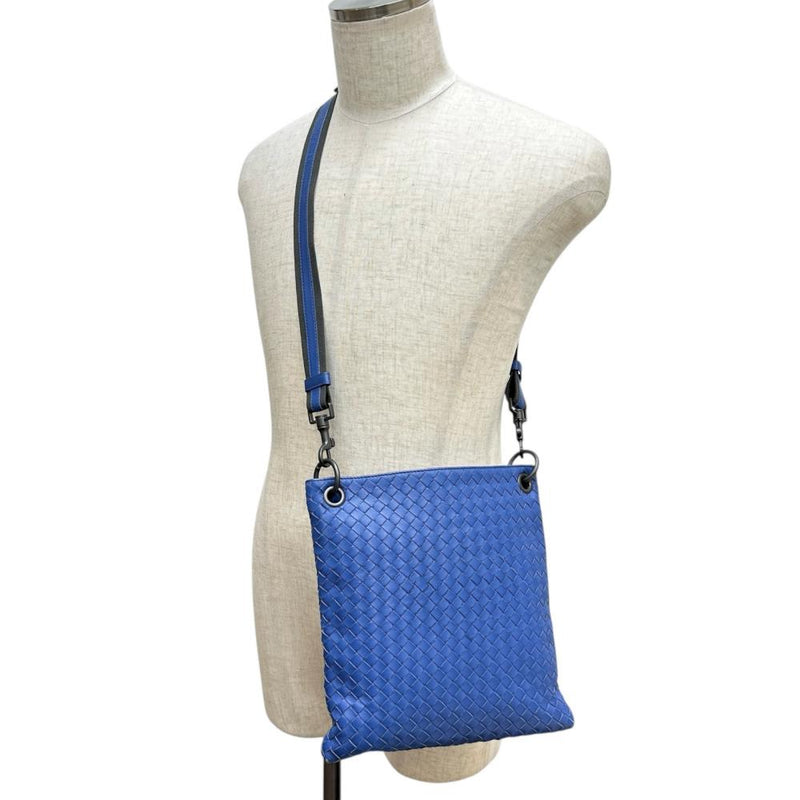 【BOTTEGAVENETA/ボッテガヴェネタ】 イントレチャート スクウェア型 ショルダーバッグ レザー ブルー メンズ【中古】【真子質店】【BL】




【MaMox】