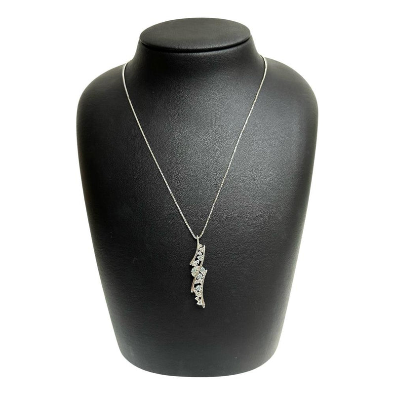 ダイヤモンド(トリートメントダイヤモンド込) 計0.70ct ネックレス K18WGホワイトゴールド 18金 6.7g 45.5cm レディース
【中古】【真子質店】【NN】




【ITMaT】