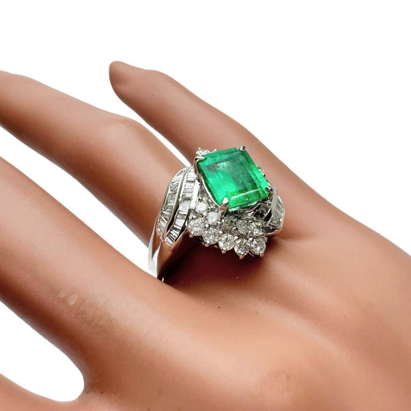 17号 エメラルド 3.12ct ダイヤモンド 計1.18ct リング・指輪 Pt900プラチナ 12.6g レディース
【中古】【真子質店】【NN】




【TTxx】