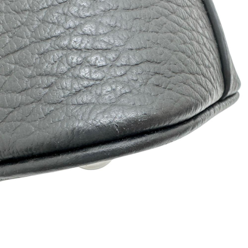 【MARTIN MARGIELA/マルタンマルジェラ】 S56WG0082 5AC ミニ 2WAYショルダーバッグ ハンドバッグ レザー ブラックレザー/ シルバー金具 レディース【中古】【真子質店】【BL】




【SMiD】