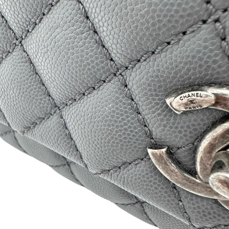 【CHANEL/シャネル】 ココハンドル29 2WAYショルダーバッグ ハンドバッグ 21番（2015年頃） キャビアスキン グレーブルーレザー/ヴィンテージ風シルバー金具 レディース【中古】【真子質店】【BL】




【MaSKI】