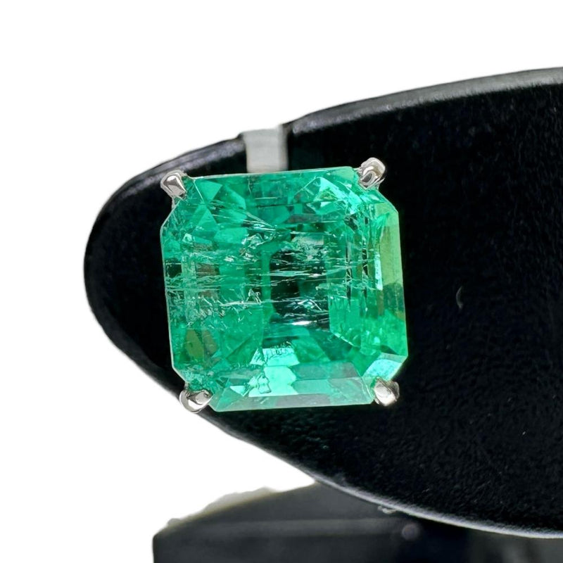 エメラルド 0.882/0.791ct ピアス Pt900プラチナ 1.2g レディース
【中古】【真子質店】【NN】




【IxDMo】