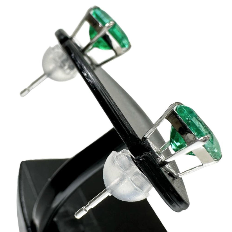 エメラルド 0.882/0.791ct ピアス Pt900プラチナ 1.2g レディース
【中古】【真子質店】【NN】




【IxDMo】