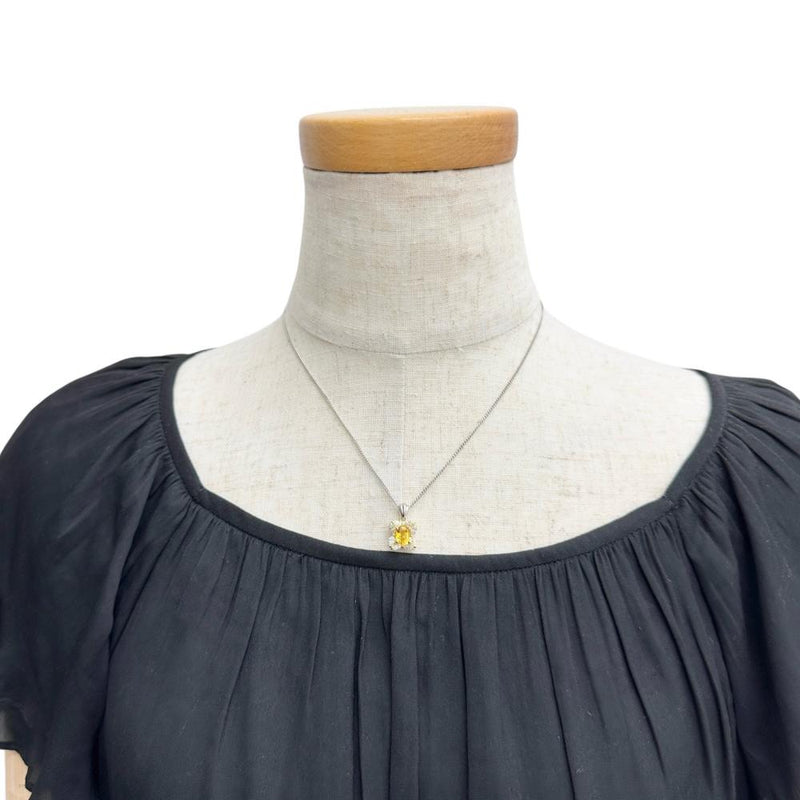 イエローサファイア(拡散処理なし) 1.24ct ダイヤモンド 0.66ct ペンダントトップ K18ゴールド 18金/Pt900プラチナ 2.9g レディース
【中古】【真子質店】【NN】




【IIxx】