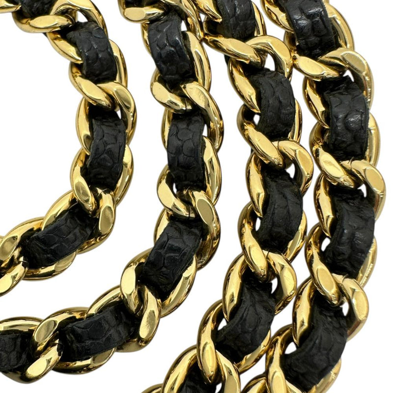 【CHANEL/シャネル】 マトラッセ チェーンウォレット Sシール有 ショルダーバッグ 16番台（2012年） レザー/キャビアスキン ブラック レディース【中古】【真子質店】【BL】




【TMiMox】