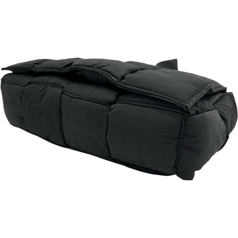 【BOTTEGAVENETA/ボッテガヴェネタ】 パデット テック カセット マキシイントレチャート ショルダーバッグ ナイロン ブラックナイロン レディース【中古】【真子質店】【BL】




【MixMi】