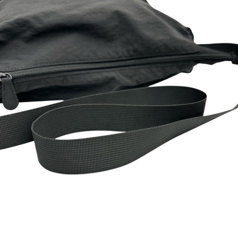 イアパピヨネ ショルダーバッグ ナイロン ブラックナイロン レディース【中古】【真子質店】【BL】




【Tx】