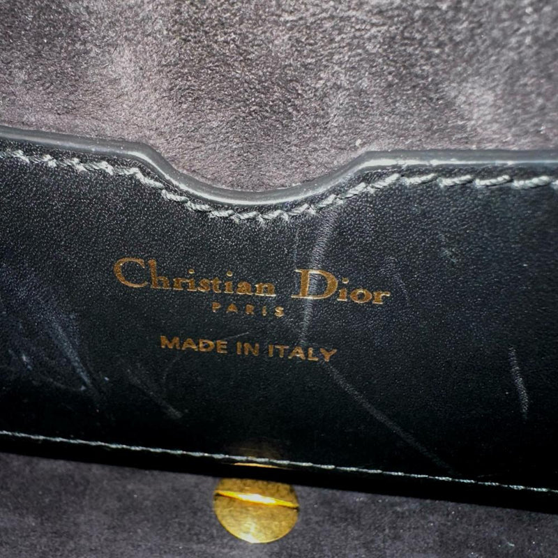 【Christian Dior/クリスチャンディオール】 ビー ショルダーバッグ レザー ブラック ユニセックス【中古】【真子質店】【BL】




【YxMo】