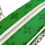 【LOUIS VUITTON/ルイ・ヴィトン】 M80816 バッグエブリデイ LV ミニ ソフトトランク ショルダーバッグ モノグラムキャンバス グリーン/シルバー金具 レディース【中古】【真子質店】【BL】




【TIKMi】