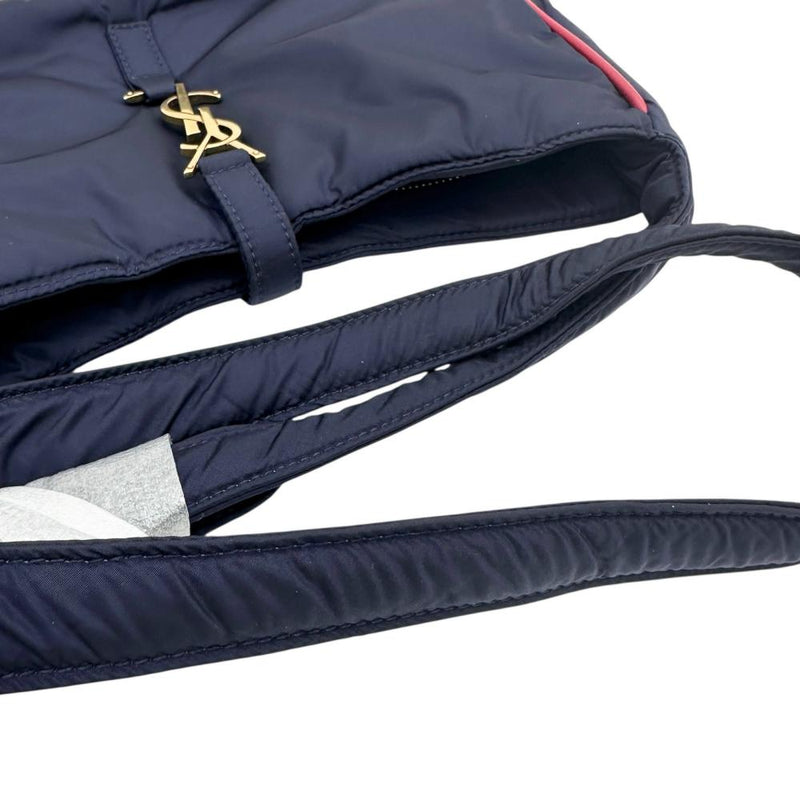 【SAINT LAURENT/サンローラン】 733294 ル サンカセット ショルダーバッグ ナイロン ネイビーナイロン/ゴールド金具 レディース【中古】【真子質店】【BL】




【IxxI】