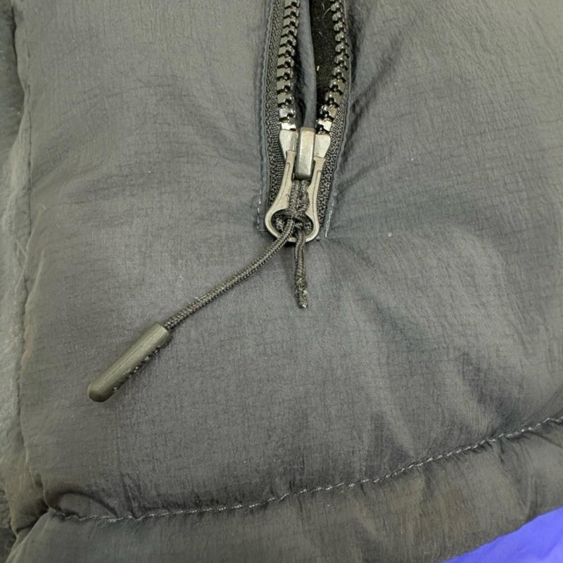 【Cape HEIGHTS/ケープハイツ】 ダウンジャケット ナイロン/ダウン/フェザー ダークネイビー＆ネイビー メンズ【中古】【真子質店】【GD】




【Ixx】