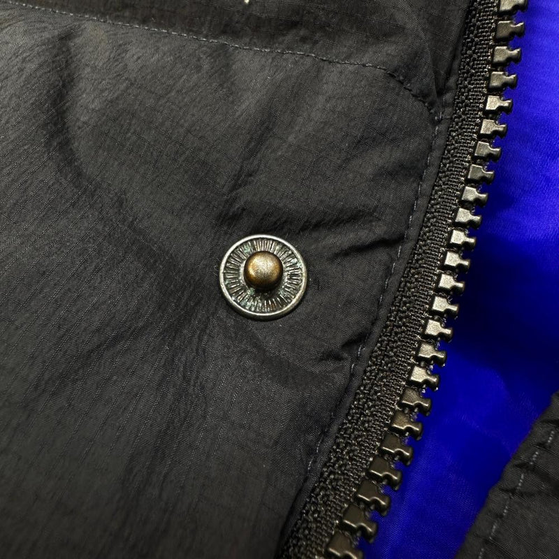 【Cape HEIGHTS/ケープハイツ】 ダウンジャケット ナイロン/ダウン/フェザー ダークネイビー＆ネイビー メンズ【中古】【真子質店】【GD】




【Ixx】