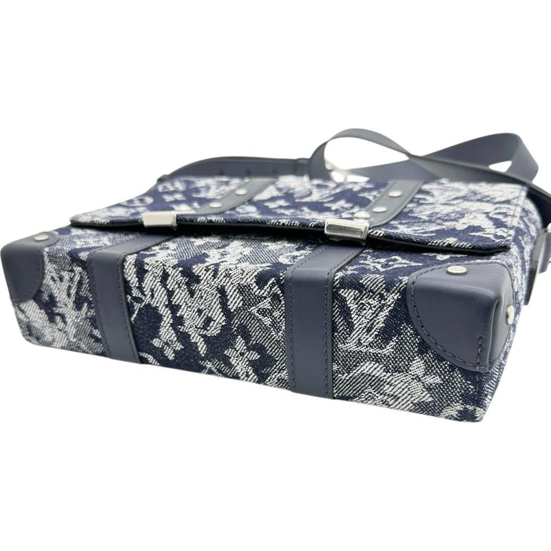 【LOUIS VUITTON/ルイ・ヴィトン】 M57282 トランク メッセンジャーPM モノグラムタペストリー ショルダーバッグ キャンバス ネイビー レディース【中古】【真子質店】【BL】




【IMiIMo】