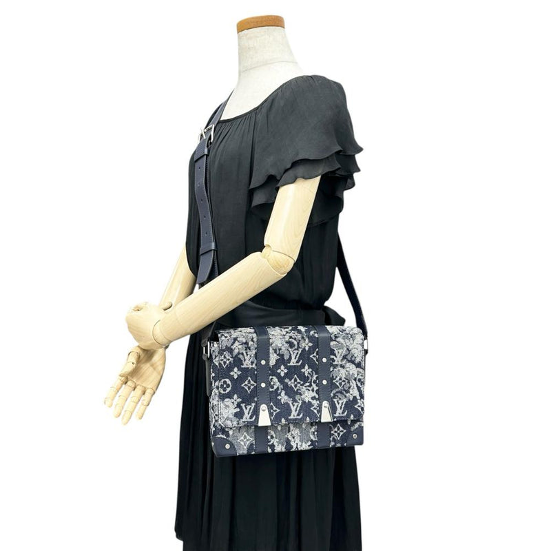 【LOUIS VUITTON/ルイ・ヴィトン】 M57282 トランク メッセンジャーPM モノグラムタペストリー ショルダーバッグ キャンバス ネイビー レディース【中古】【真子質店】【BL】




【IMiIMo】