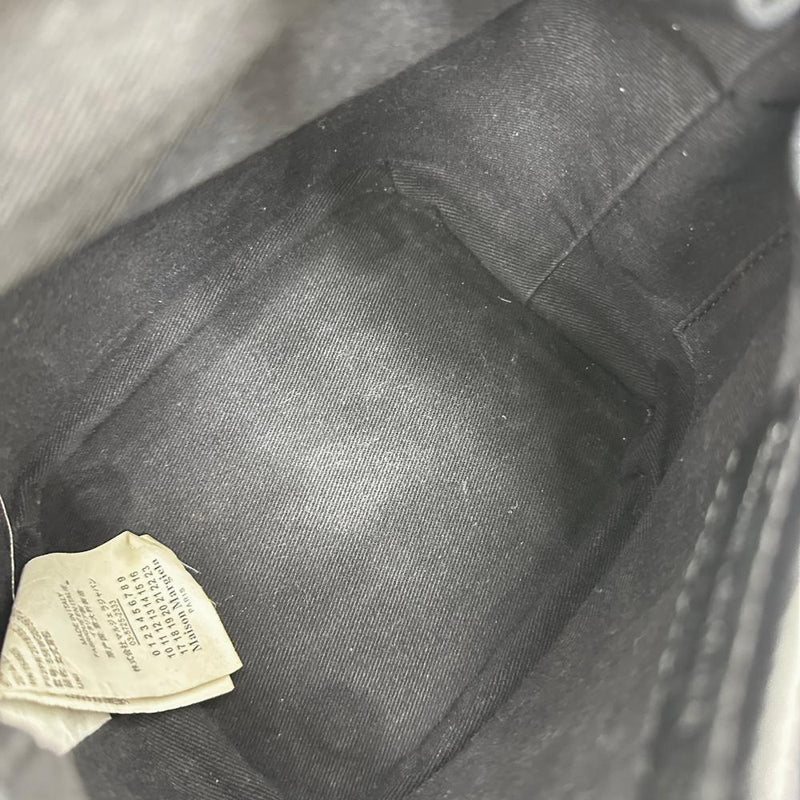 【MARTIN MARGIELA/マルタンマルジェラ】 5AC バケットバッグ S56WG0086 メゾン・マルジェラ ショルダーバッグ レザー ブラック レディース【中古】【真子質店】【BL】




【DTMa】