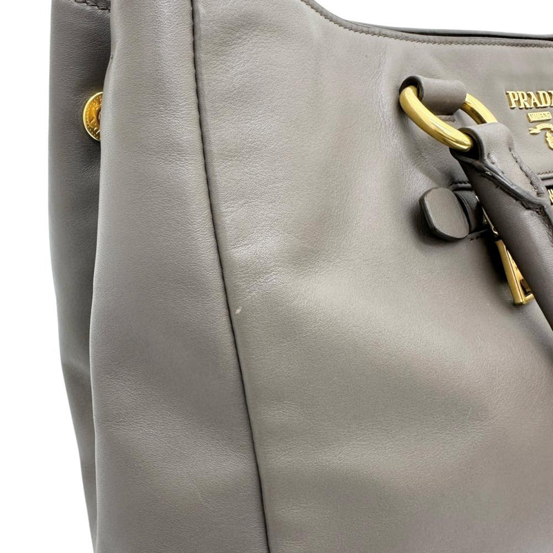 【PRADA/プラダ】 BN2103 ソフトカーフ 2WAYショルダーバッグ トートバッグ レザー グレーブラウンレザー/ゴールド金具 レディース【中古】【真子質店】【BL】




【Moxx】