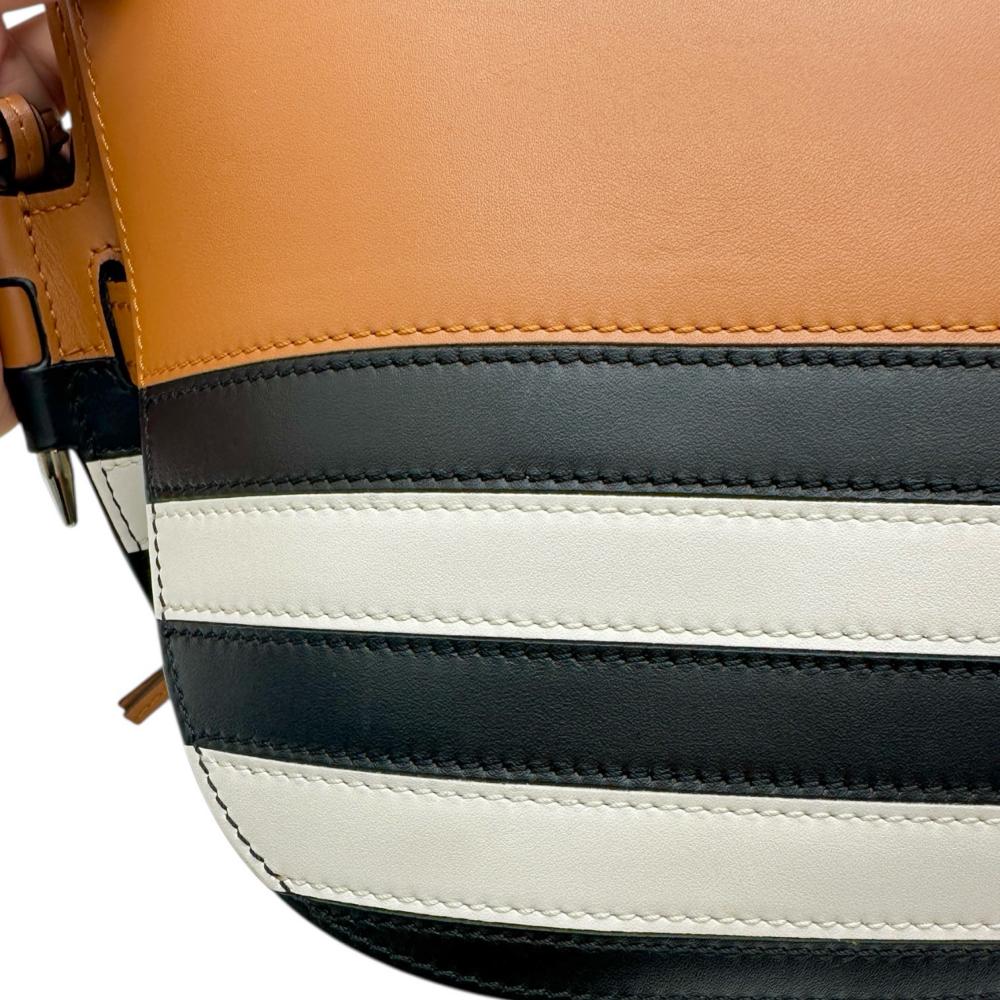LOEWE/ロエベ】 ゲートバッグ スモール ショルダーバッグ レザー