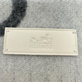 【HERMES/爱马仕】 Casque et Colections 围巾 羊绒 灰色 中性款【中古】【真子质店】【GD】




【MoMox】