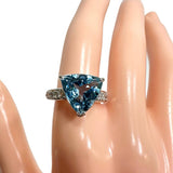 11.5号 アクアマリン 4.02ct ダイヤモンド 計0.27ct リング・指輪 Pt900プラチナ 7.6g レディース
【中古】【真子質店】【NN】




【IDMax】