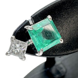 エメラルド 0.80/0.70ct ダイヤモンド 0.15/0.70ct ピアス Pt900プラチナ 2.6g レディース
【中古】【真子質店】【NN】




【KDMi】