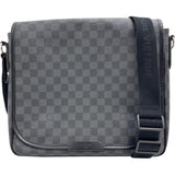 【LOUIS VUITTON/路易威登】N58029 Daniel MM 单肩包 棋盘格Graphite帆布 黑色帆布/银色五金 女士【中古】【真子质店】【BL】




【YTK】