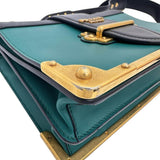【PRADA/普拉达】 包 CAHIER 单肩包 皮革 黑色/绿色/金色金属件 女士【中古】【真子质店】【BL】

【MiMoMi】